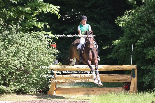 Preview martina toedt mit chicca sun IMG_0313.jpg